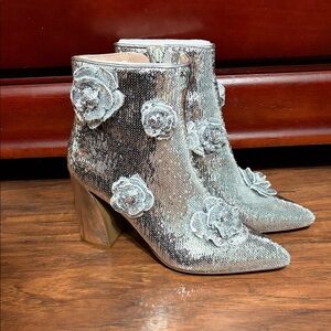 Betsey Johnson boots